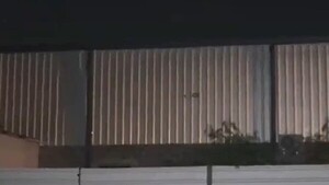 Un trabajador muere al caer de un tinglado de doce metros de altura