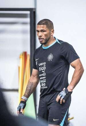 Olimpia: Richard Ortiz, uno o dos años - Olimpia - ABC Color