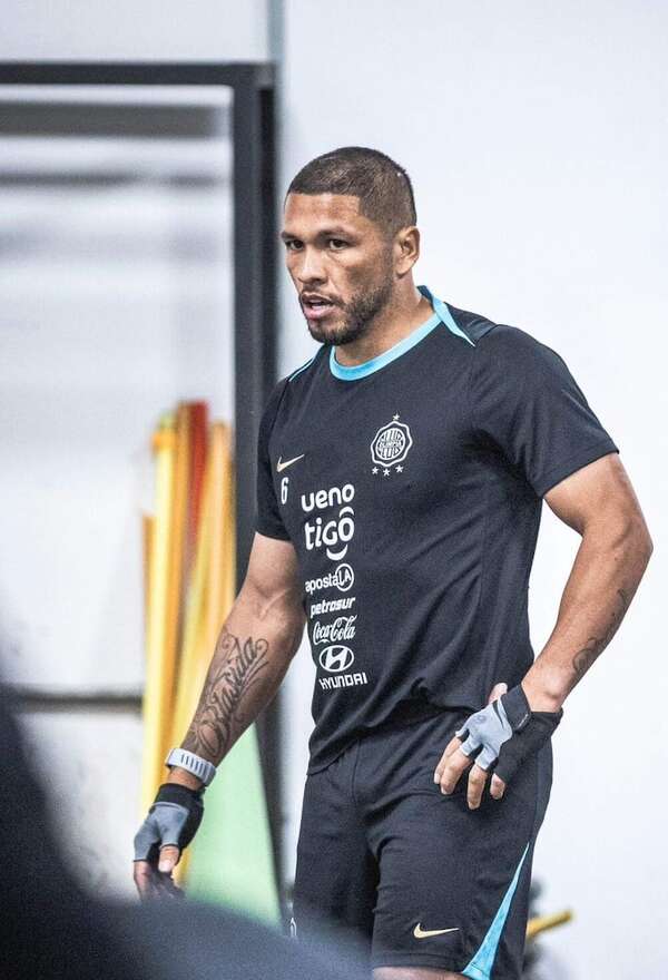 Olimpia: Richard Ortiz, uno o dos años - Olimpia - ABC Color