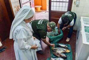 Veda: donan productos pesqueros decomisados - Nacionales - ABC Color