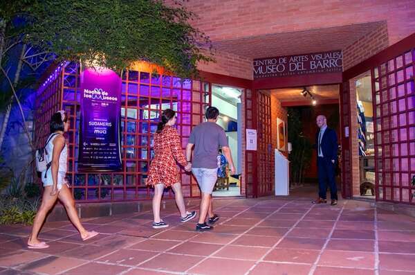 Noche de los Museos hizo gala de la riqueza cultural - Espectáculos - ABC Color