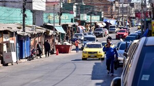 Opositores califican de distractor posible nuevo feriado en diciembre