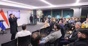 La Nación / Paraguayos en EE. UU. reciben información de Che Róga Porã 2.0