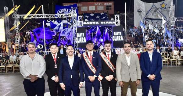 La Nación / Latorre asiste a la apertura de los juegos universitarios