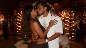 Popular / (GALERÍA) ¡El pelotero Ángel Romero sacó su lado romántico para felicitar a su doña!