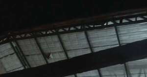 La Nación / Investigan muerte de trabajador tras caer de un tinglado en Asunción