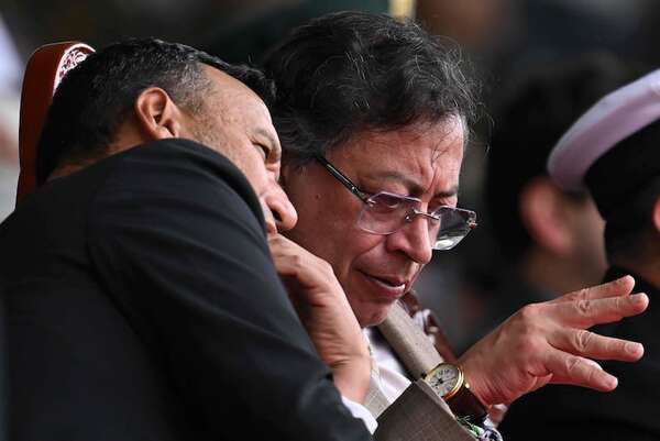 Petro defiende bombardeo en el que murieron siete menores y rechaza comparaciones con Gaza - Mundo - ABC Color