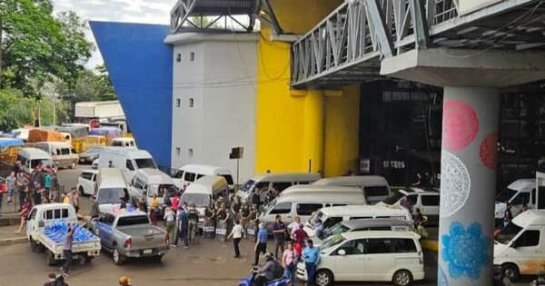 La Nación / Despacho menor: transportistas se reunirán con la DNIT y RR.EE sobre ley brasileña