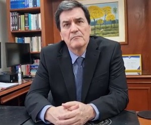 Ministro destaca necesidad de reformas legales para evitar nuevos casos como mafia de los pagarés - PDS RADIO Y TV