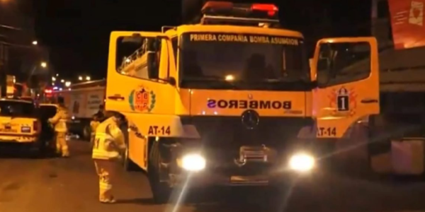 Simulacro de incendio moviliza a vecinos y comerciantes del Mercado 4