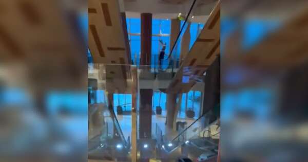 Diario HOY | VIDEO | Fuertes vientos causan susto en shopping de Encarnación