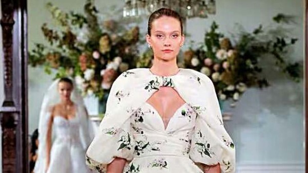 Toques florales para vestidos de novias