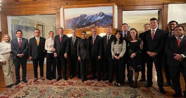 La Nación / Senadores impulsan alianza con representante económico de Taiwán en EE. UU.