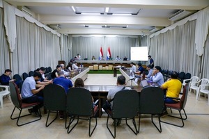 Catorce empresas compiten por la pavimentación del tramo de 26 km entre Cruce Margarita e Itakyry - ADN Digital