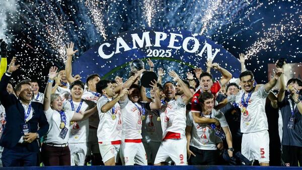 Un título especial para el Loro