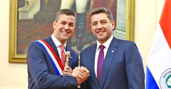 La Nación / Alliana y otras autoridades felicitaron a Peña