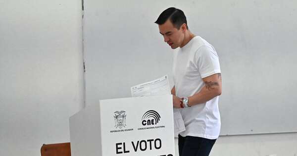 La Nación / Ecuador: Daniel Noboa recibe golpe electoral con rechazo a bases militares extranjeras