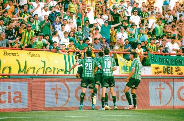 Fútbol argentino: Ávalos hizo gol, Escobar desciende