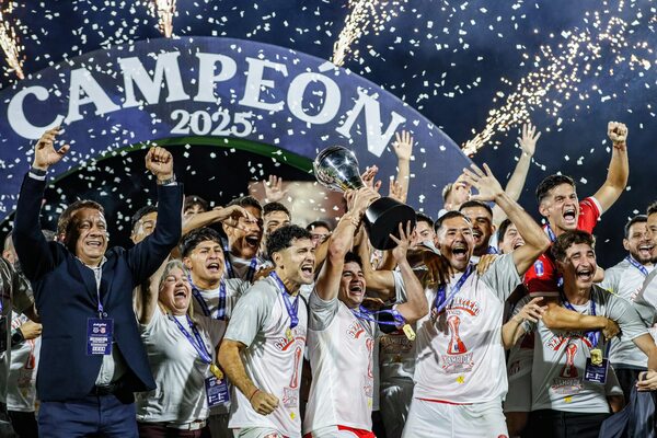 El Rojo Mallorquino gana la Copa Paraguay para despedirse con honores - trece