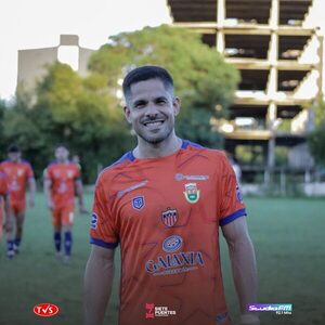 JUAN AGUILAR DEBUTA EN LA “NARANJA MECÁNICA” Y REFUERZA EL SUEÑO DE ATHLETIC F.B.C. EN LA COPA VILLA ALEGRE 2025 - «TVS DIGITAL»