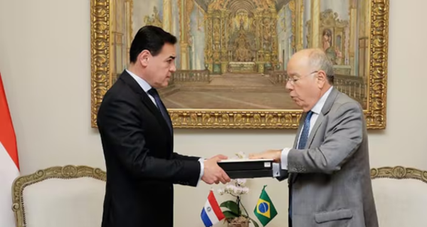 Brasil entrega informe de espionaje y se reanuda revisión del Anexo C con Paraguay