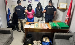 Atrapan a dos jóvenes en la Terminal de Coronel Oviedo con 37 panes de marihuana que iban a llevar al Brasil - OviedoPress