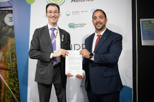 Brasil y Paraguay refuerzan cooperación en energía solar durante COP30