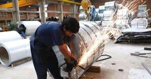 La Nación / Importaciones de materia prima crecieron un 34 %