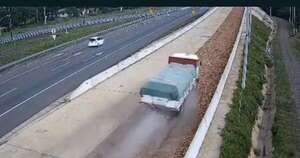 La Nación / Rampa en Pedrozo salva a otro camión