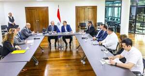 La Nación / Acuerdan plan de pago con proveedores de Hambre Cero