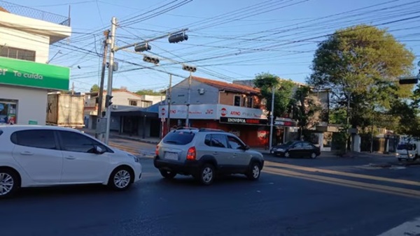 Asunción prohíbe giro a la izquierda en Choferes del Chaco