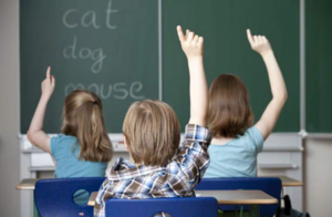 Dan luz verde a proyecto de inglés obligatorio en escuelas