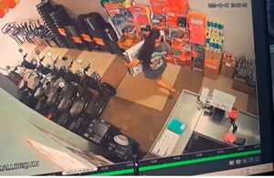 Popular / ¡Doña omonda tele para ver la novela!