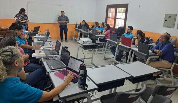 MEC implementa Plan de Acompañamiento Pedagógico para optimizar la ciberseguridad en las aulas