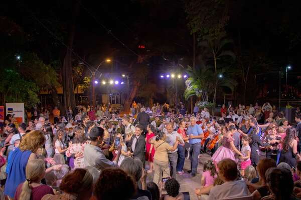 Suspenden presentación de “El gran vals” en el ex Seminario Metropolitano - Música - ABC Color
