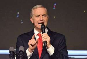 Los partidos de derecha se afianzan como fuerza mayoritaria en el Congreso de Chile  - Mundo - ABC Color