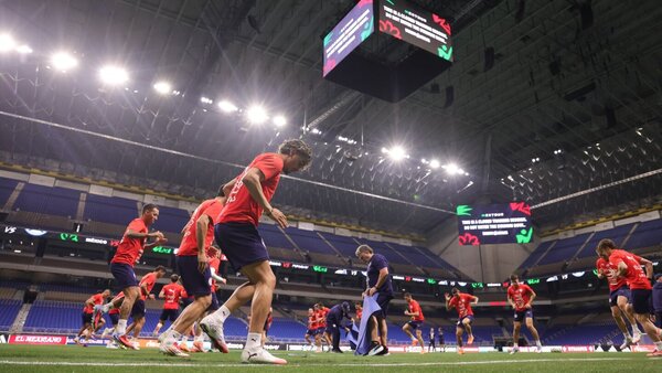 Once de la Albirroja, con novedades