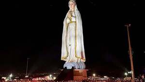 Imponente estatua de la Virgen María recién inaugurada en Brasil