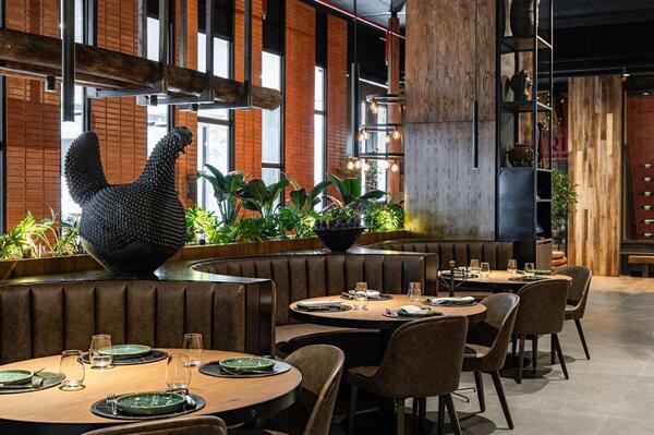 La elección del mobiliario parte de tres pilares: función, proporción y materialidad