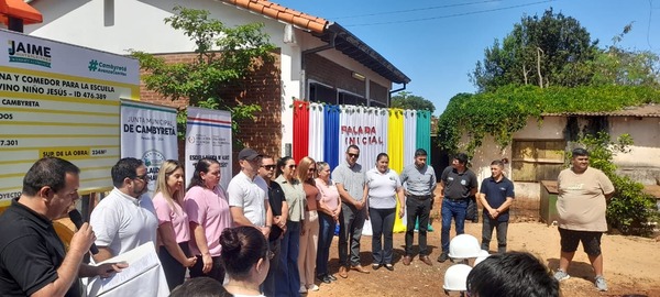 Palada inicial para nuevas obras en la Escuela Divino Niño Jesús de Arroyo Porã