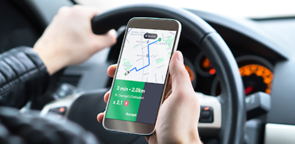 Agencia de Tránsito señala que conductores de plataforma deben tener licencia profesional