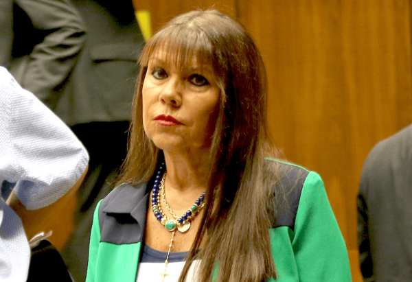 Denuncian a la senadora Celeste Amarilla por un roce vehicular en Asunción - Noticiero Paraguay