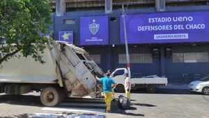 Comuna de Asunción apura limpieza en Sajonia a días de la final de la Copa Sudamericana
