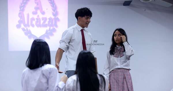 La Nación / Alumnos de Arambé abordaron problemática del acoso escolar a través de obra teatral
