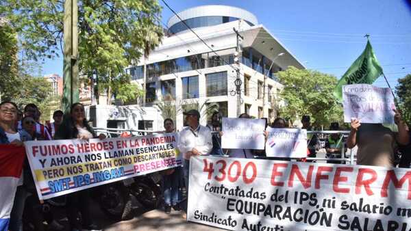 Enfermeras de IPS: Mitin frente al Congreso para denunciar “privatización” con tercerizaciones