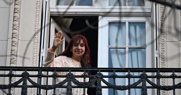 La Nación / Justicia argentina ordena decomisar bienes por USD 500 millones a Kirchner y otros condenados