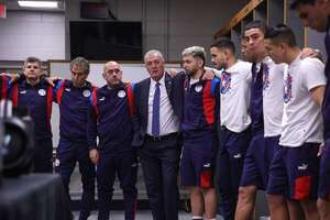 Gustavo Alfaro: “Le dije a Julio, vos vas a entrar y vas a resolver el partido” - Selección Paraguaya - ABC Color