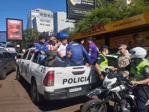 Refuerzan seguridad en el microcentro de CDE por Black Friday 2025 - ADN Digital