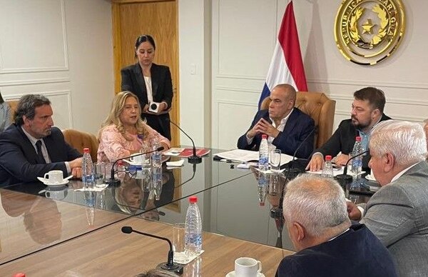 Funcionarios judiciales inician paro escalonado desde este jueves - Judiciales.net