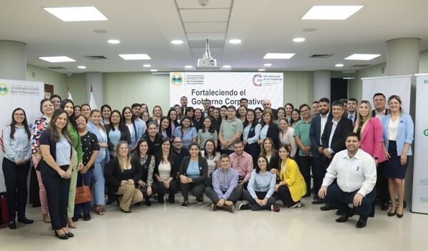 CONCOPAR e INCOOP capacitan a dirigentes para un gobierno cooperativo sólido